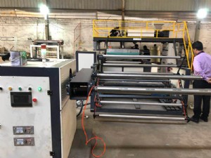 LSPE1500型全自動多層復合型氣（墊）泡膜機組 PE氣泡膜機器01